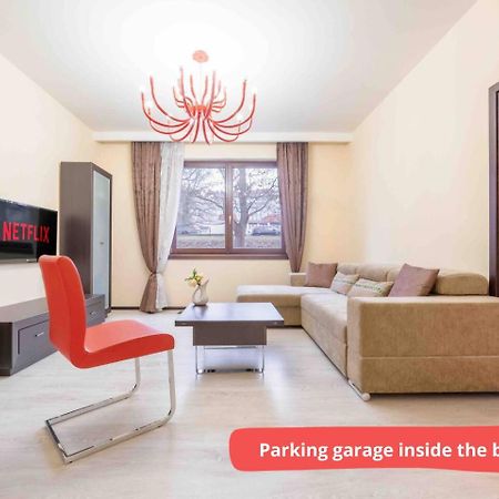 קרלובי וארי Imperial Apartment In Bohemia Residence By Rentez מראה חיצוני תמונה