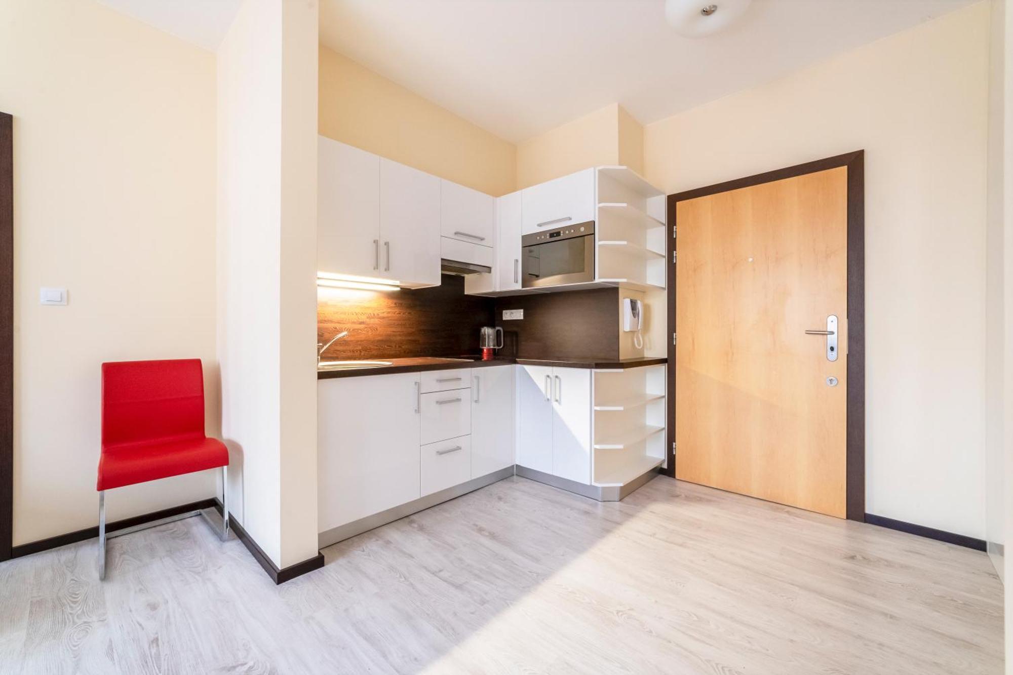 קרלובי וארי Imperial Apartment In Bohemia Residence By Rentez מראה חיצוני תמונה