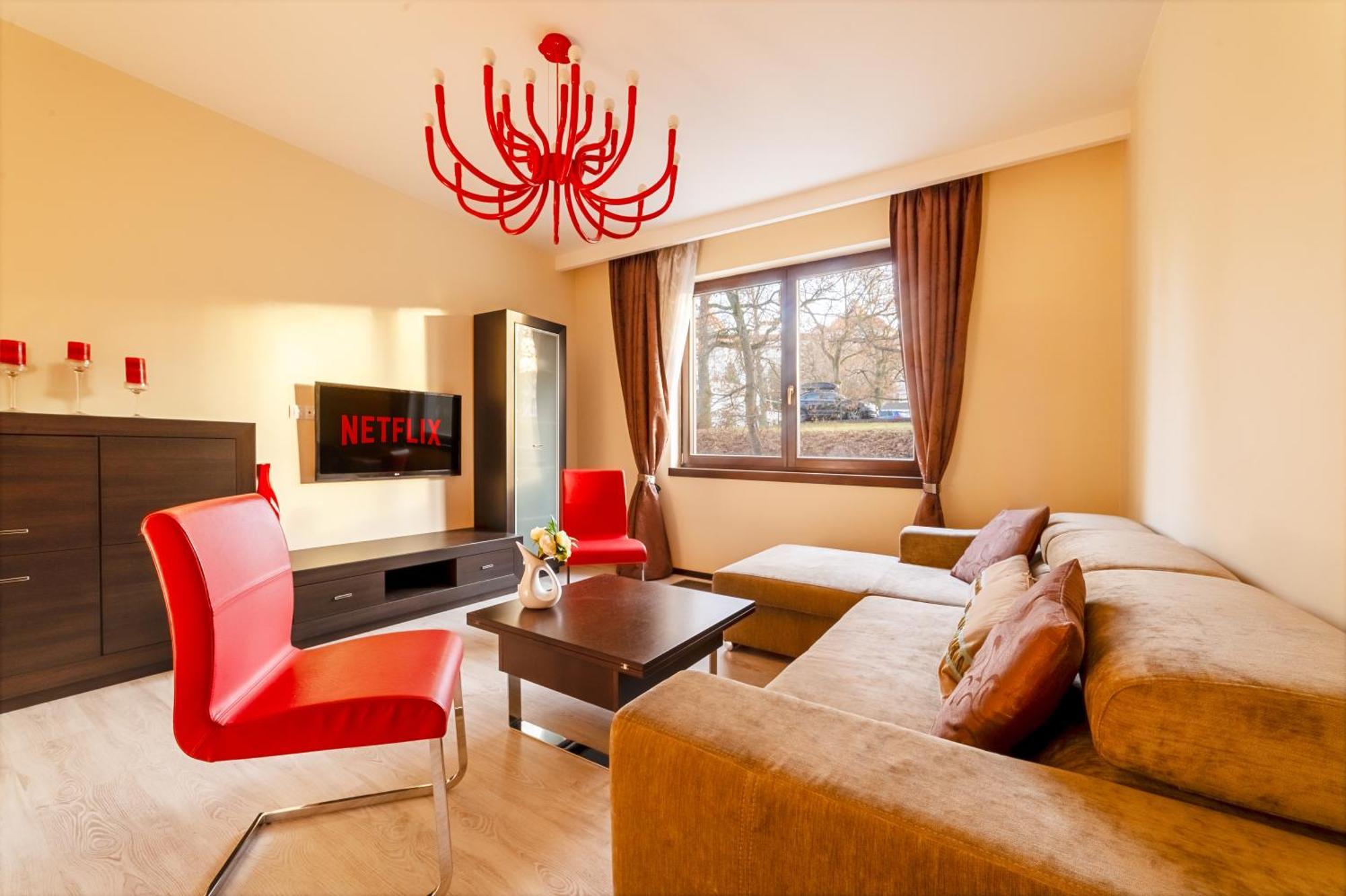קרלובי וארי Imperial Apartment In Bohemia Residence By Rentez מראה חיצוני תמונה